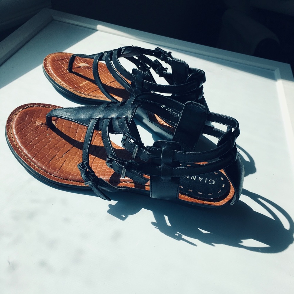 Gianni Bini Black Sandal